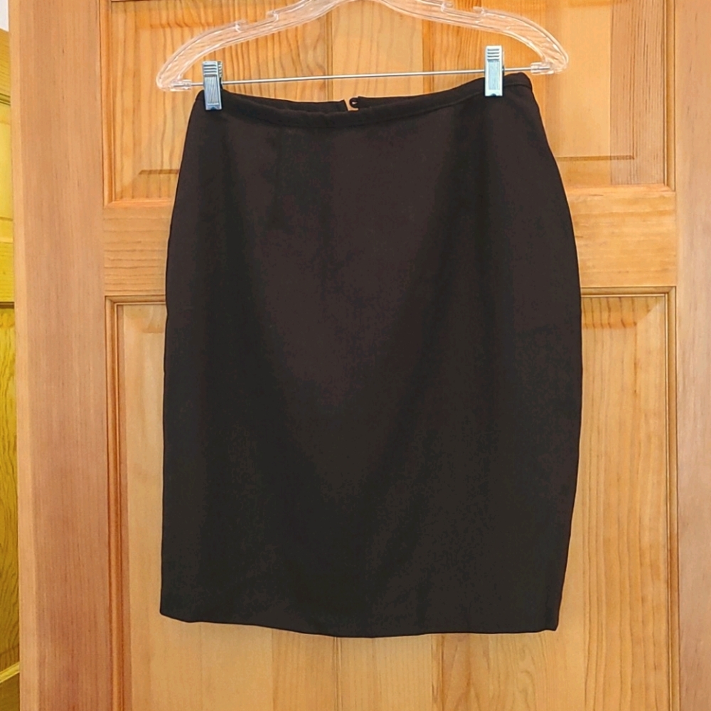 Pencil skirt